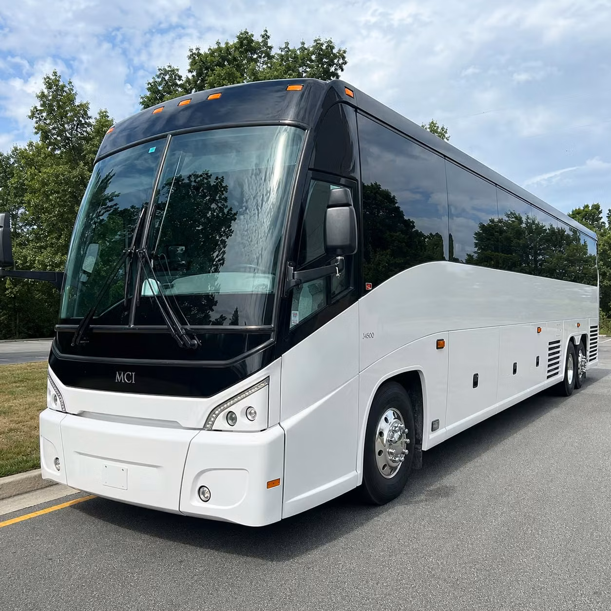 arvada s best long distance option for school groups sports teams and corporate travel