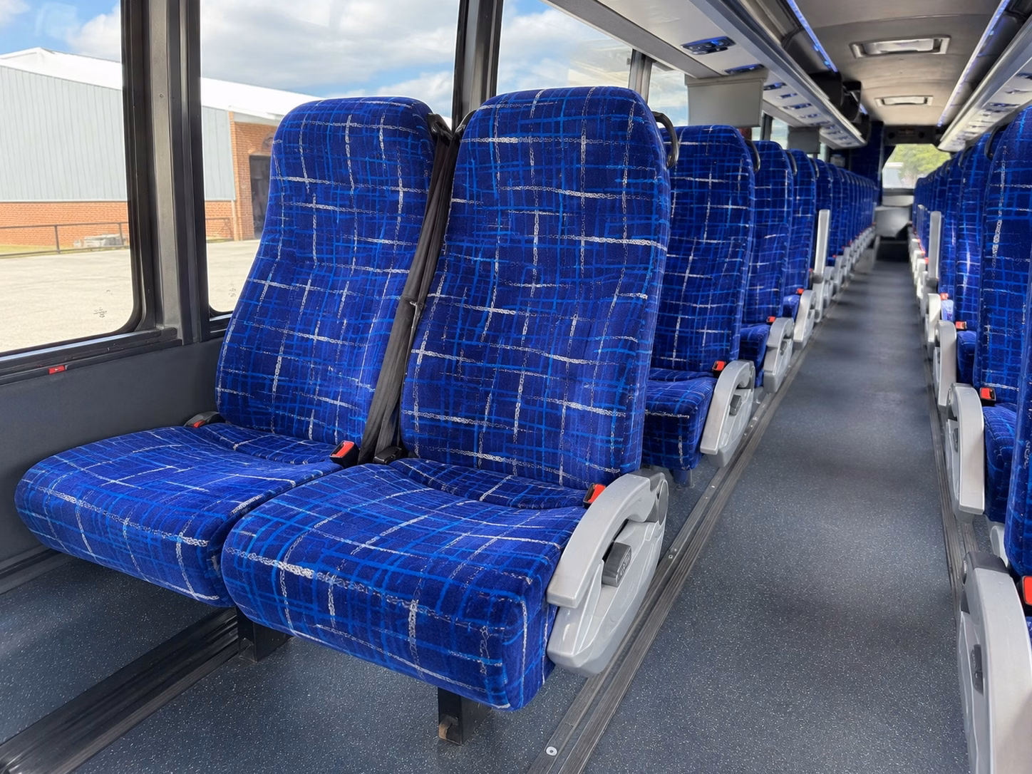 shuttle guests between arvada venues and denver metro hotels without the headache